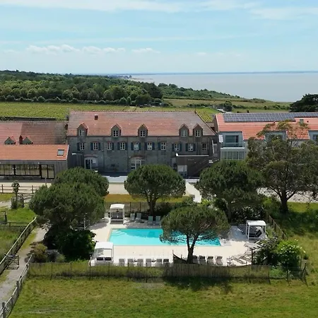 Aparthotel Eco-domaine La Fontaine - Residence-spa - 300 M De La Fontaine Aux Bretons Pornic