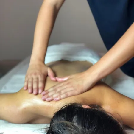 Eco-domaine La Fontaine - Residence-spa - 300 M De La Fontaine Aux Bretons 3*