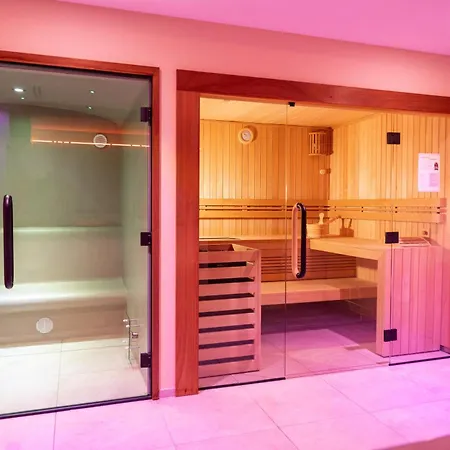 Lägenhetshotell Eco-domaine La Fontaine - Residence-spa - 300 M De La Fontaine Aux Bretons 3*
