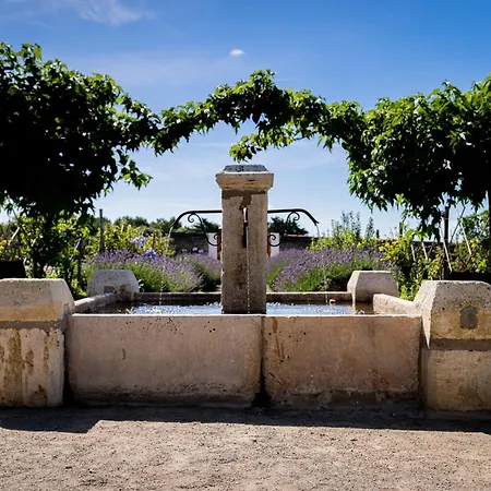 Eco-domaine La Fontaine - Residence-spa - 300 M De La Fontaine Aux Bretons