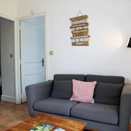 Eco-domaine La Fontaine - Residence-spa - 300 M De La Fontaine Aux Bretons Aparthotel 3*