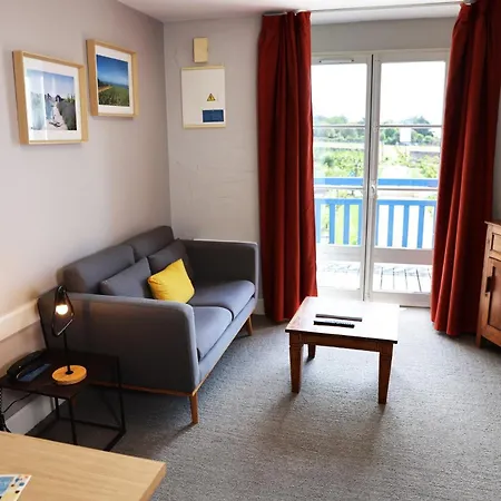 Eco-domaine La Fontaine - Residence-spa - 300 M De La Fontaine Aux Bretons Pornic