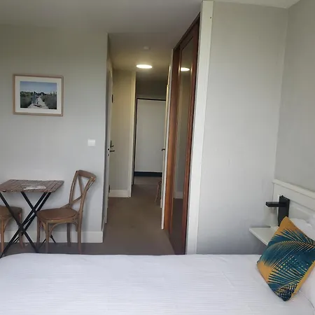 Eco-domaine La Fontaine - Residence-spa - 300 M De La Fontaine Aux Bretons Aparthotel