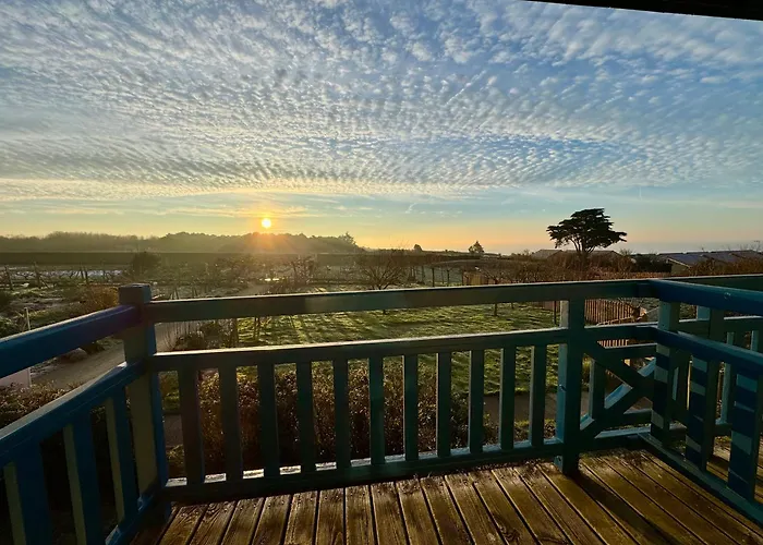 Apartmanhotel Eco-domaine La Fontaine - Residence-spa - 300 M De La Fontaine Aux Bretons 3*