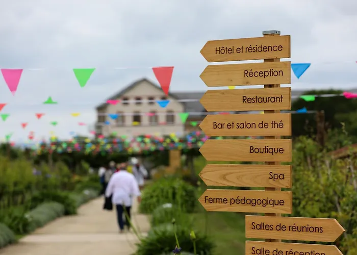 Eco-domaine La Fontaine - Residence-spa - 300 M De La Fontaine Aux Bretons 3* Pornic