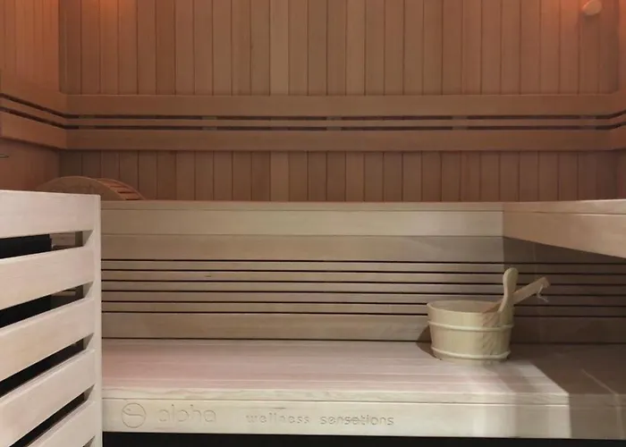 Apartmanhotel Eco-domaine La Fontaine - Residence-spa - 300 M De La Fontaine Aux Bretons