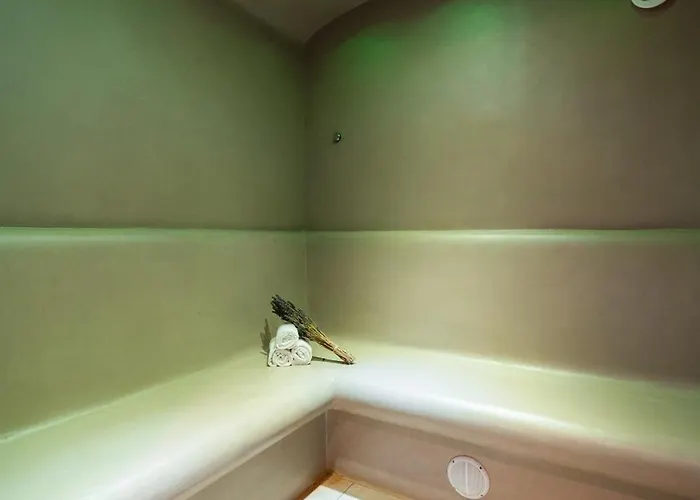 Eco-domaine La Fontaine - Residence-spa - 300 M De La Fontaine Aux Bretons