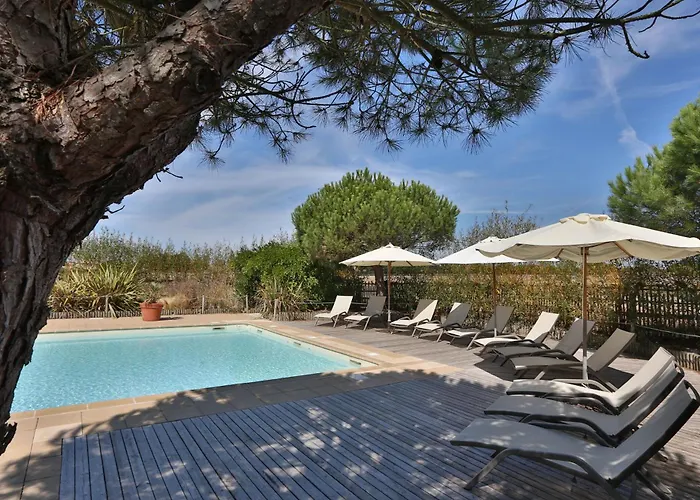 Apartmanhotel Eco-domaine La Fontaine - Residence-spa - 300 M De La Fontaine Aux Bretons