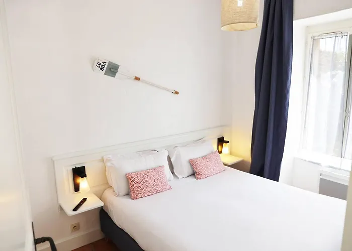 Eco-domaine La Fontaine - Residence-spa - 300 M De La Fontaine Aux Bretons Apartmanhotel 3*